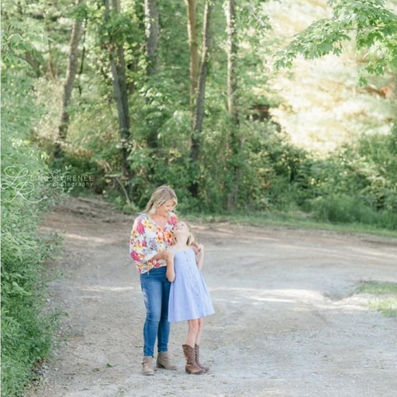 Meet your Posher, Lindsey - Picture 1 of 1